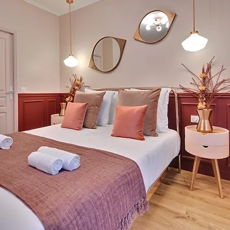 Miss Marguerite Suite Paris Exterior photo
