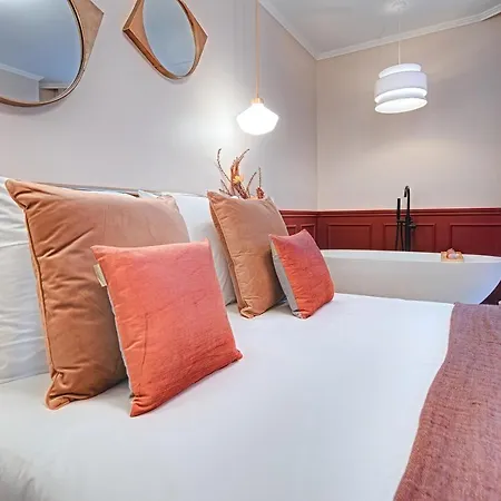 Miss Marguerite Suite Paris Exterior photo