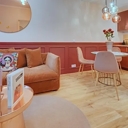 Miss Marguerite Suite Paris Exterior photo